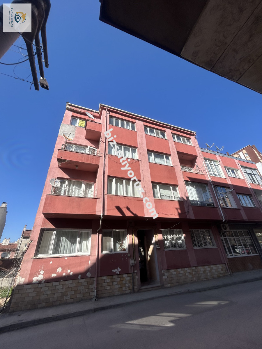 YENİDOĞAN MAHALLESİ ÇİFT BALKONLU KOMBİLİ SATILIK DAİRE