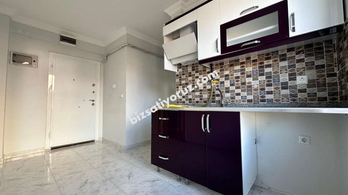 SAHİBİNDEN CADDE ÜZERİ, KÖŞE BAŞI, LÜKS APART DAİRE